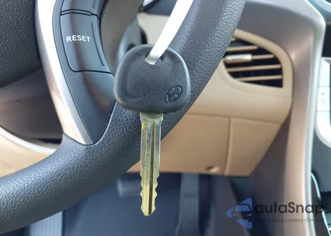 2013 Hyundai Elantra Gls from USA, damaged, VIN 5NPDH4AE4DH405444